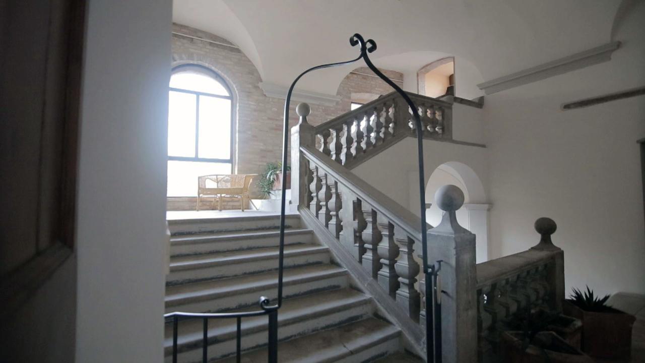 Hotel Palazzo Meraviglia Albergo Diffuso Corinaldo Exterior foto